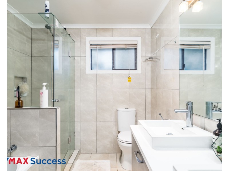 90 South Street, Rangeville QLD 4350