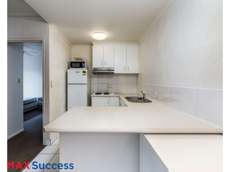 2/5-7 Uniplaza Court, Darling Heights QLD 4350