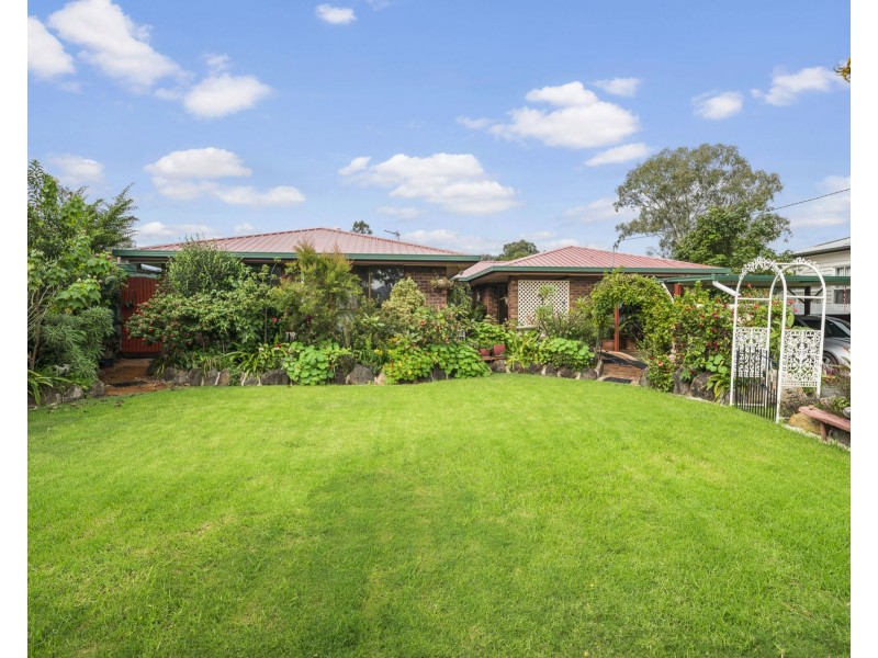 52 John Street, Goombungee QLD 4354