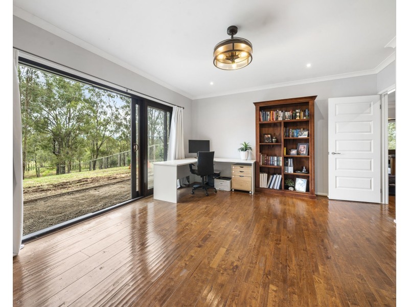 11 Jack Court, Murphys Creek QLD 4352