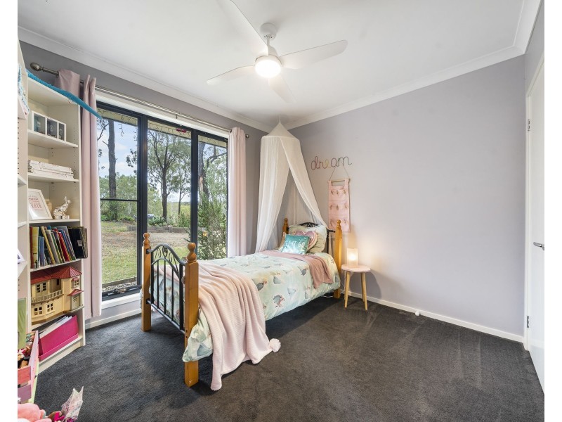 11 Jack Court, Murphys Creek QLD 4352