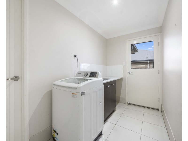 50 Ferguson Road, Westbrook QLD 4350