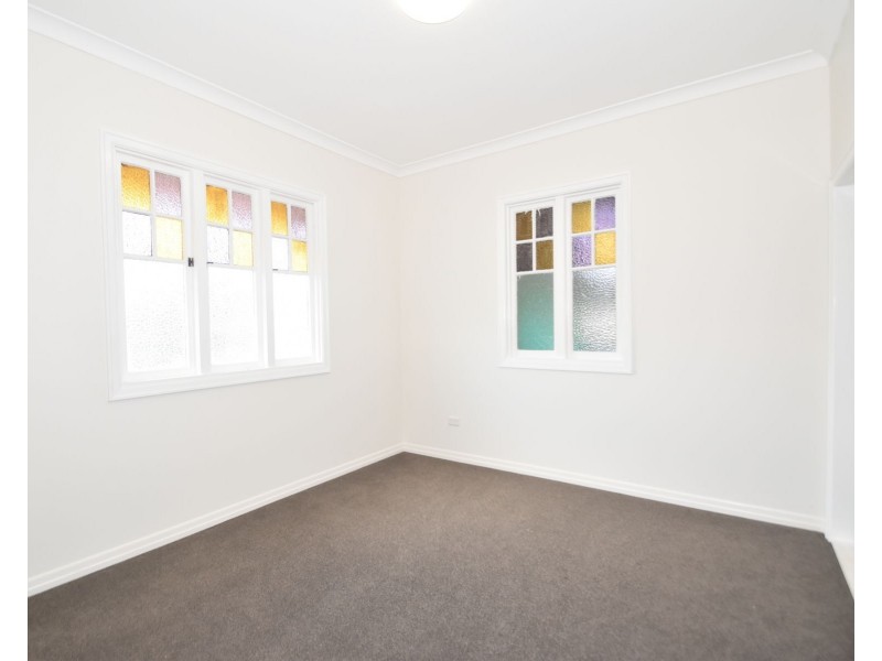 2 Wombyra Street, Newtown QLD 4350