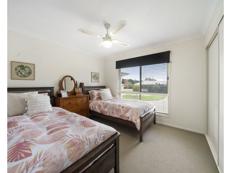 27 Bunya View Drive, Highfields QLD 4352
