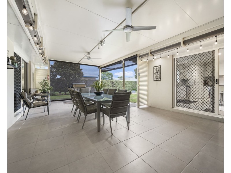 27 Bunya View Drive, Highfields QLD 4352