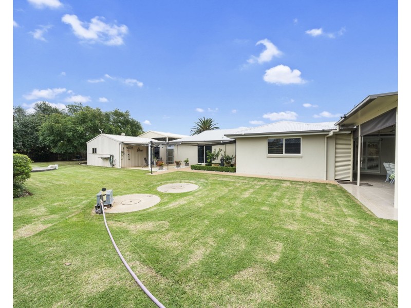 27 Bunya View Drive, Highfields QLD 4352