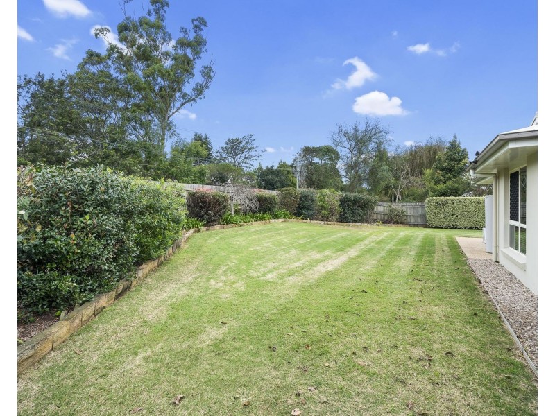 27 Bunya View Drive, Highfields QLD 4352