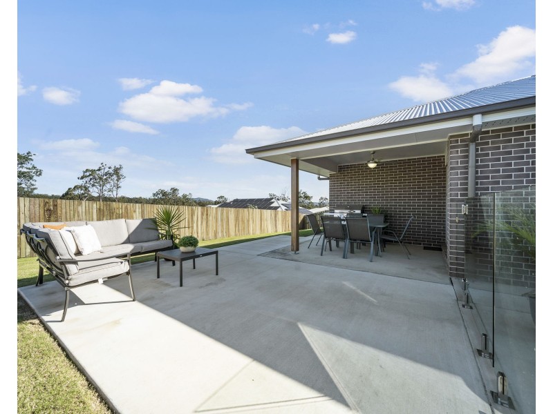 6 Huntley Street, Gatton QLD 4343