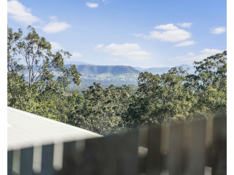 6 Huntley Street, Gatton QLD 4343