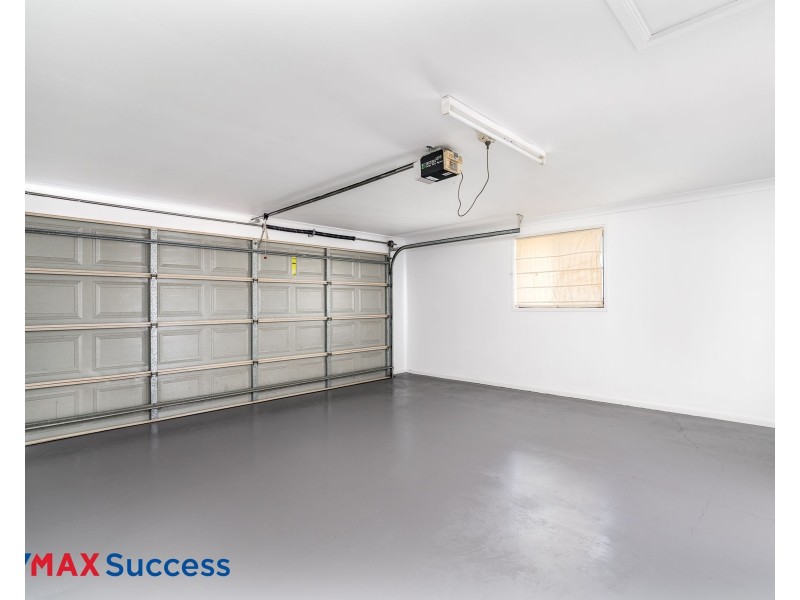 32 Swartz Street, Kearneys Spring QLD 4350