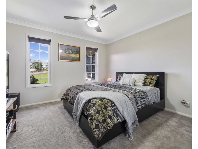 26 Kingston Road, Hodgson Vale QLD 4352