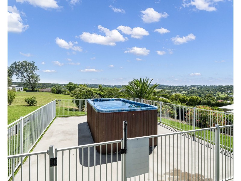 26 Kingston Road, Hodgson Vale QLD 4352