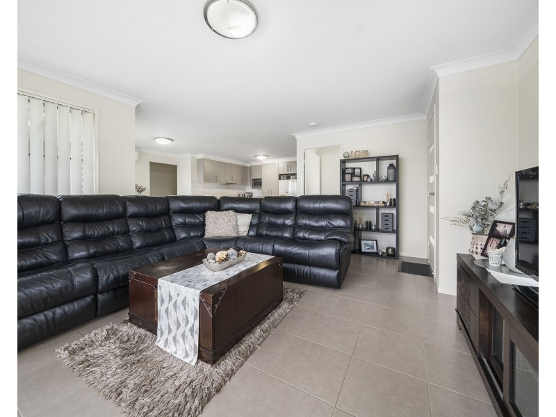 1/20 Tempest Drive, Glenvale QLD 4350