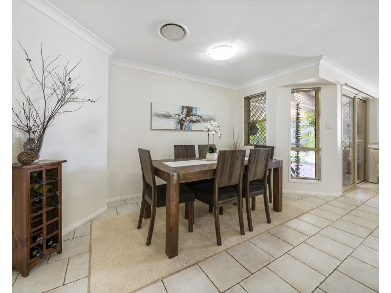 1 Rainbow Court, Gowrie Junction QLD 4352