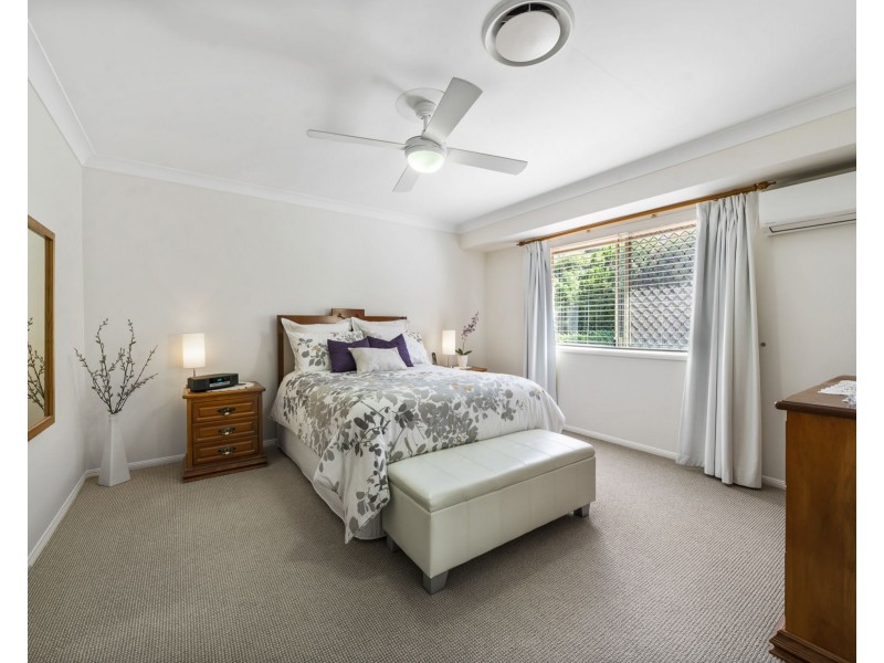 1 Rainbow Court, Gowrie Junction QLD 4352