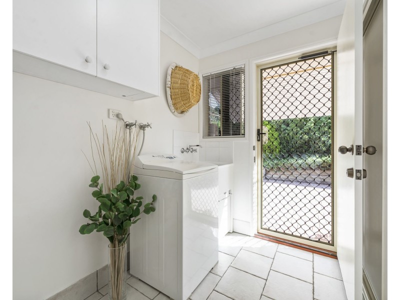 1 Rainbow Court, Gowrie Junction QLD 4352