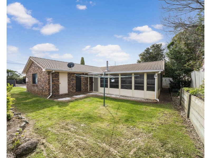 26 Marwedel Street, Kearneys Spring QLD 4350