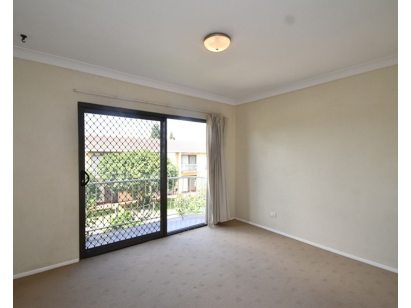 7/67A Taylor Street, Newtown QLD 4350