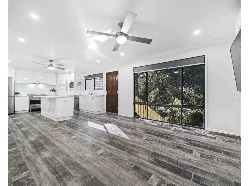 7 Nichols Drive, Glencoe QLD 4352