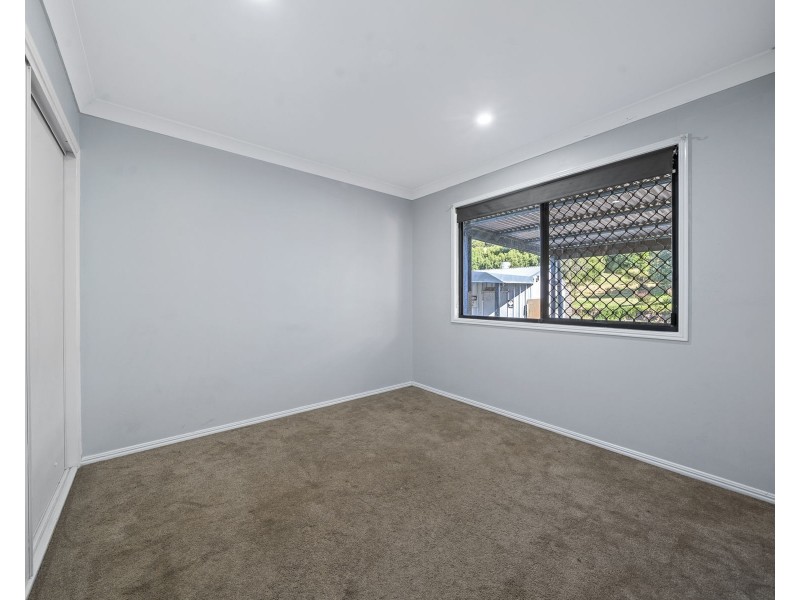 7 Nichols Drive, Glencoe QLD 4352