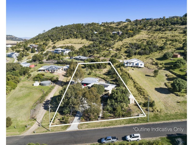 7 Nichols Drive, Glencoe QLD 4352