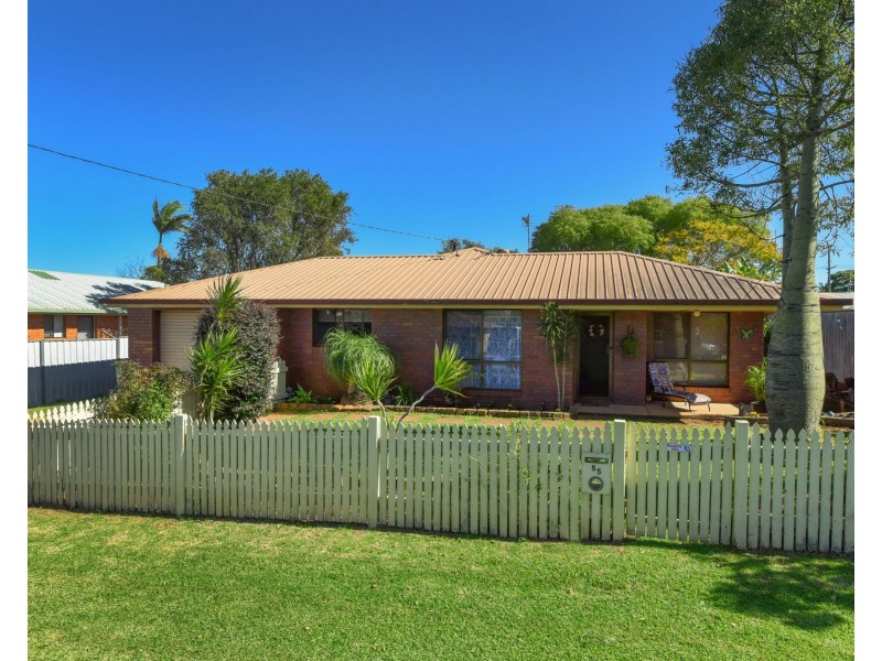 55 Traminer Drive, Wilsonton Heights QLD 4350