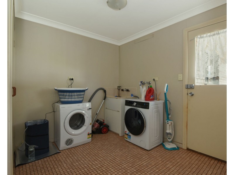 55 Traminer Drive, Wilsonton Heights QLD 4350
