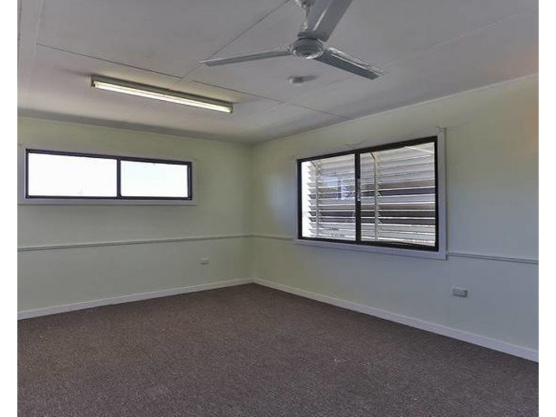 153 Mocatta Street, Goombungee QLD 4354