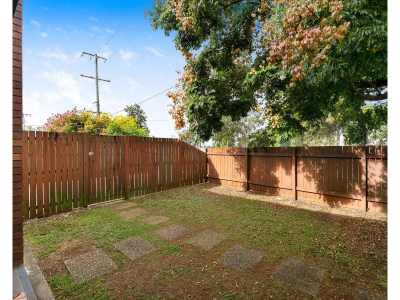 2/177a West Street, Newtown QLD 4350