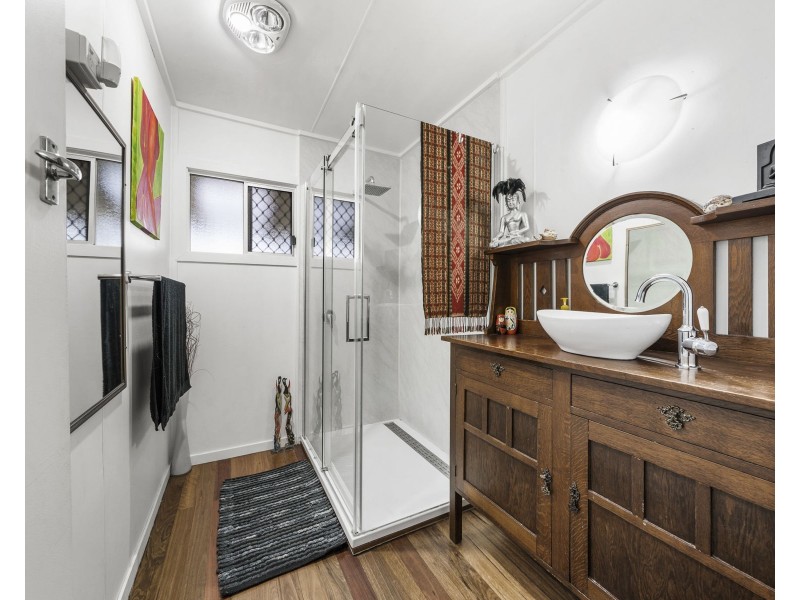 156 Hogg Street, Wilsonton Heights QLD 4350