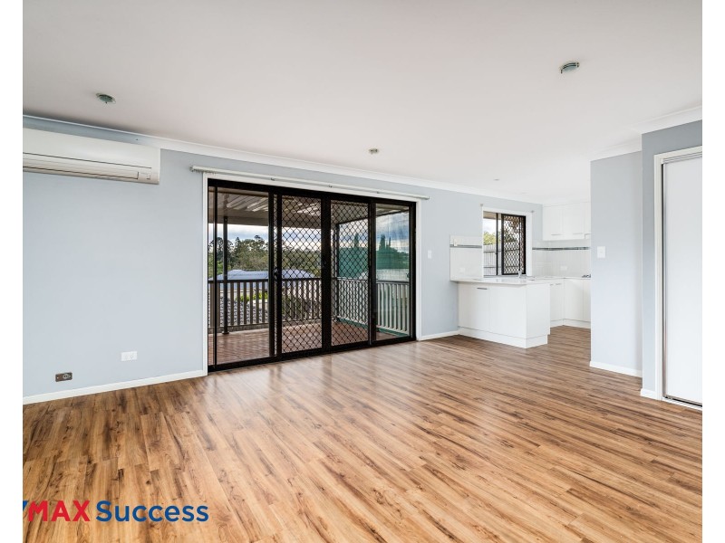 2/18 Willowburn Drive, Rockville QLD 4350