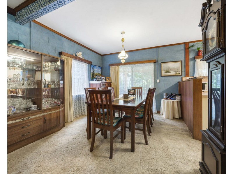 3 Owen Street, Mount Lofty QLD 4350