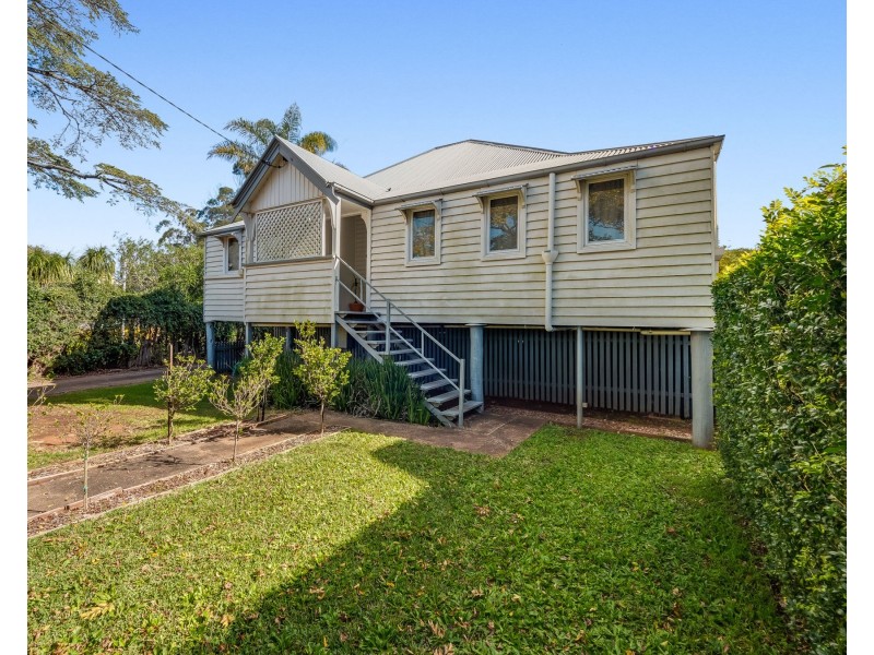 65 West Street, Newtown QLD 4350