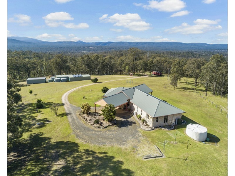 71 Osborn Road, Murphys Creek QLD 4352