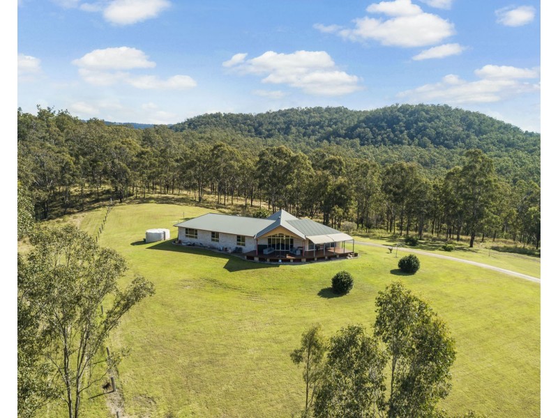 71 Osborn Road, Murphys Creek QLD 4352