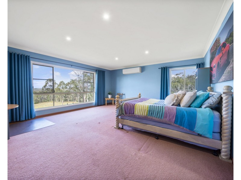 71 Osborn Road, Murphys Creek QLD 4352