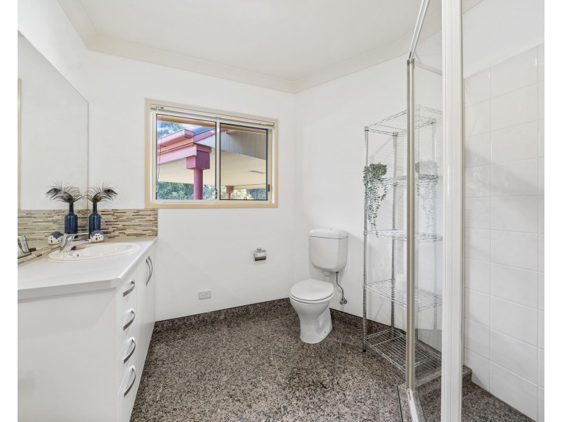 71 Osborn Road, Murphys Creek QLD 4352