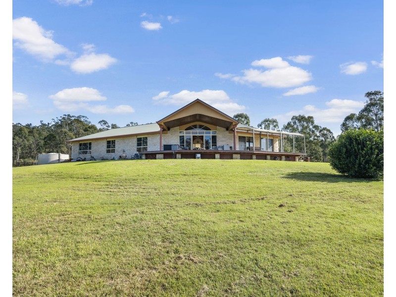 71 Osborn Road, Murphys Creek QLD 4352