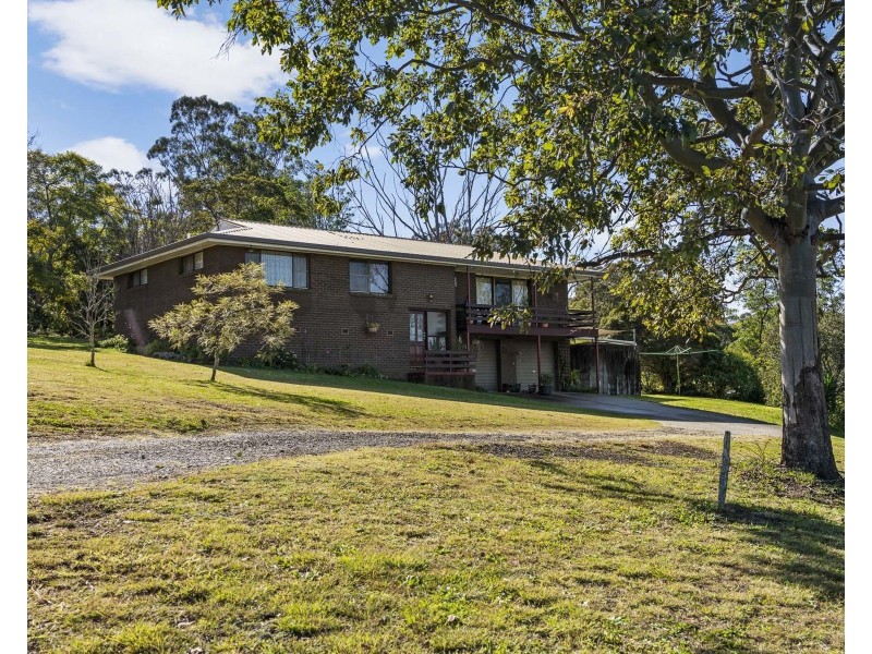 13 Vera Drive, Top Camp QLD 4350