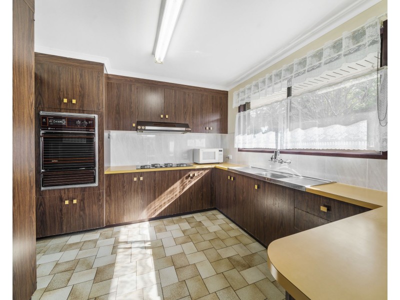 13 Vera Drive, Top Camp QLD 4350