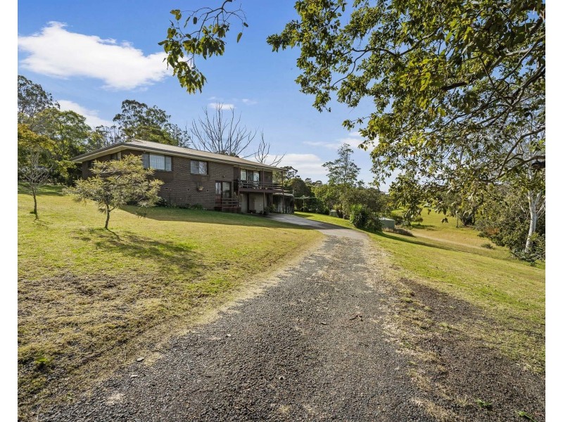 13 Vera Drive, Top Camp QLD 4350
