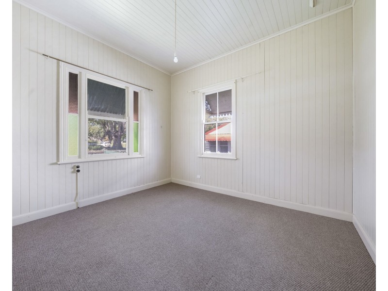 129 Hume Street, Toowoomba City QLD 4350