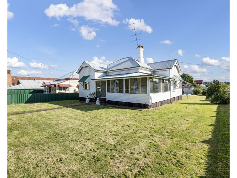 129 Hume Street, Toowoomba City QLD 4350
