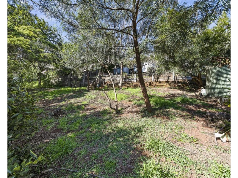 7 Spies Court, Mount Lofty QLD 4350