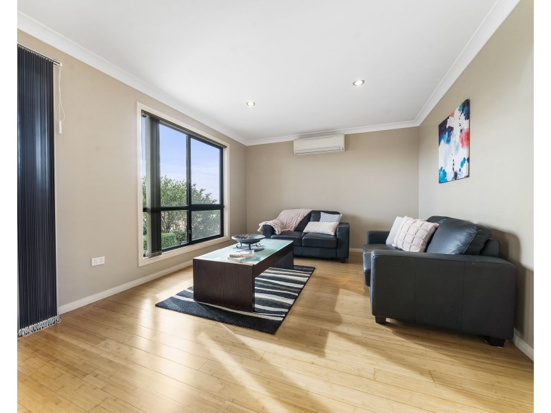 5 McCallum Court, Middle Ridge QLD 4350
