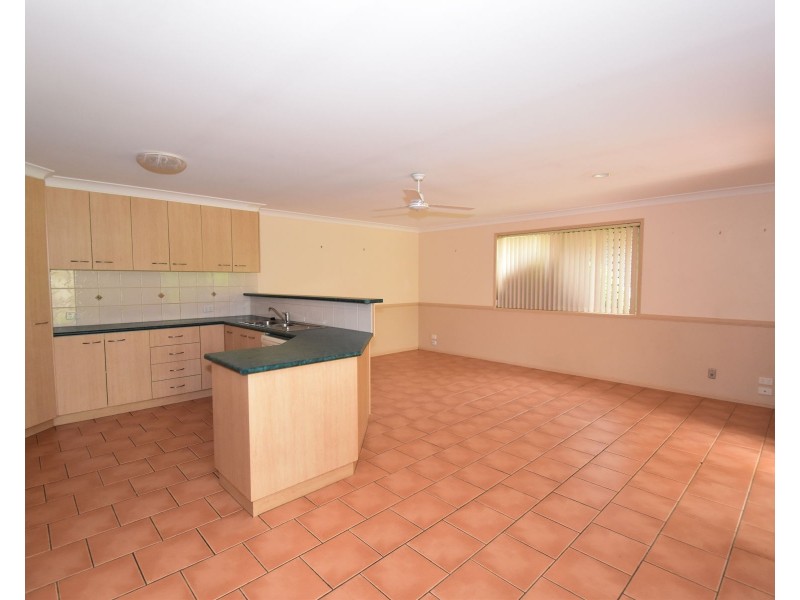 53 Catalina Drive, Wilsonton QLD 4350