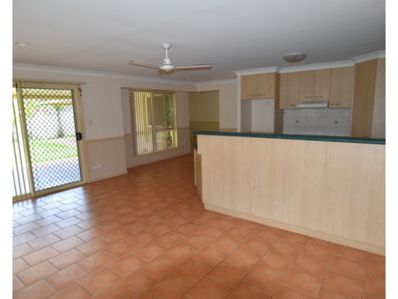 53 Catalina Drive, Wilsonton QLD 4350