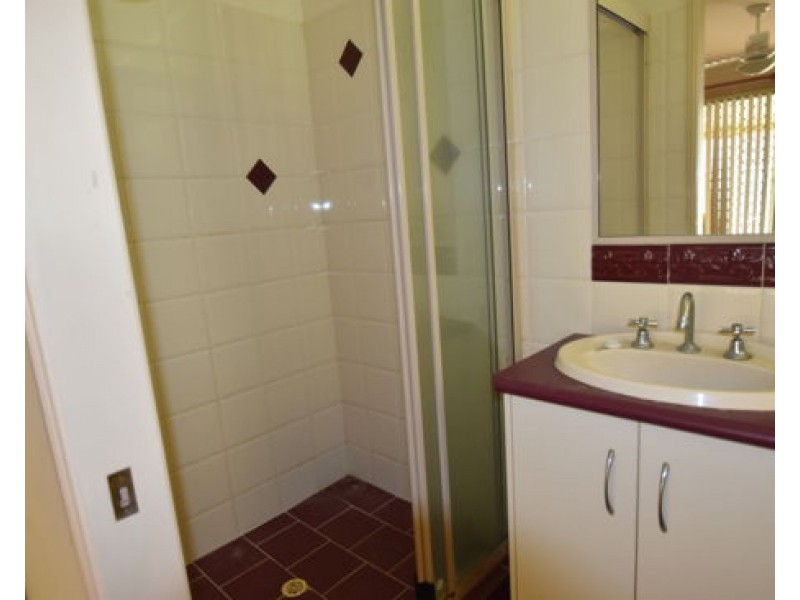 53 Catalina Drive, Wilsonton QLD 4350
