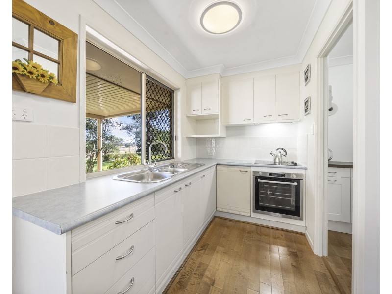 15 Merrygrove Court, Highfields QLD 4352