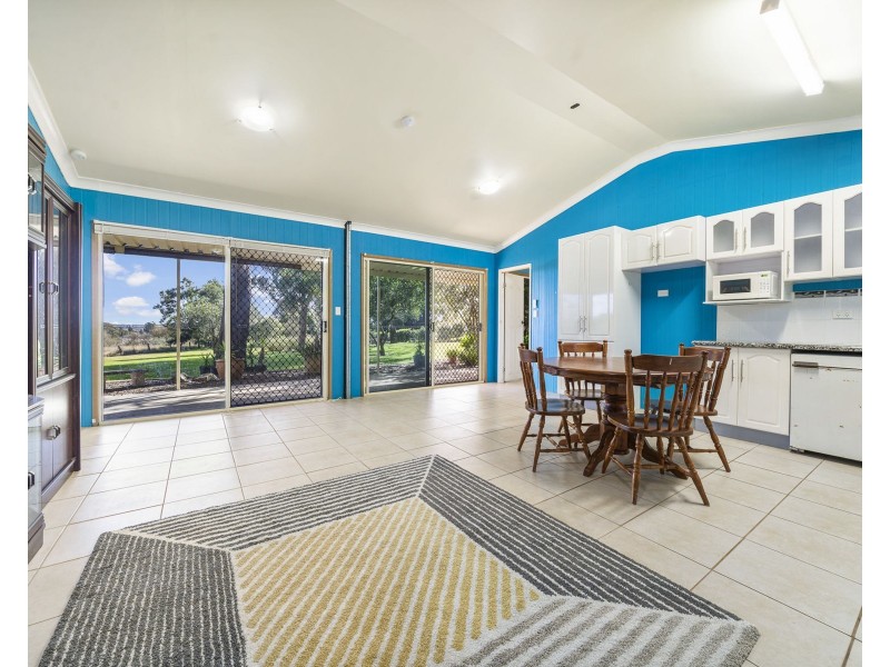 15 Merrygrove Court, Highfields QLD 4352